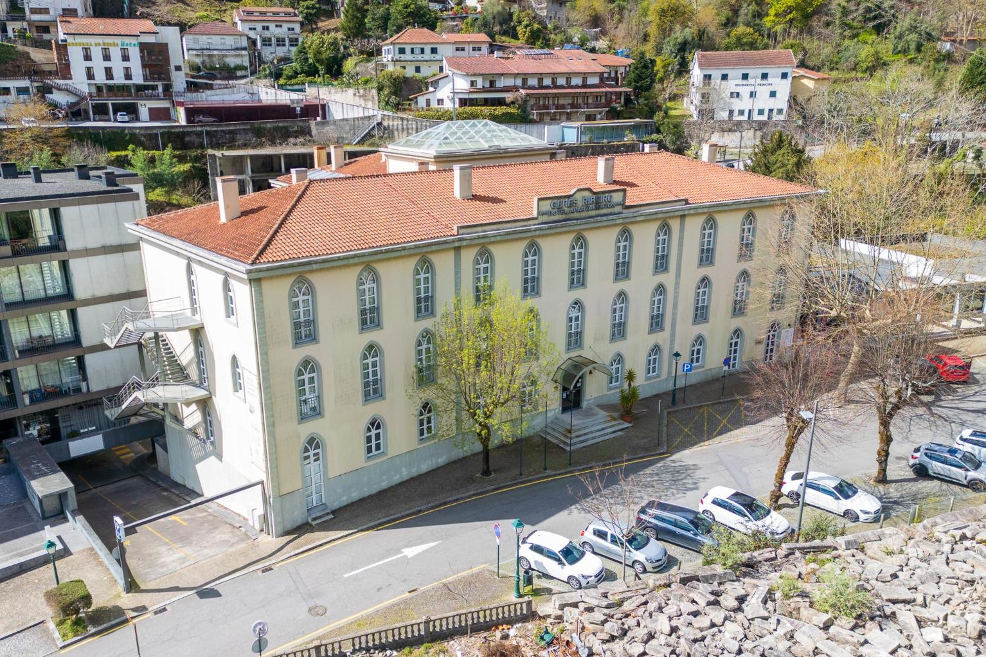 Hotel Apartamentos Geres Ribeiro Экстерьер фото