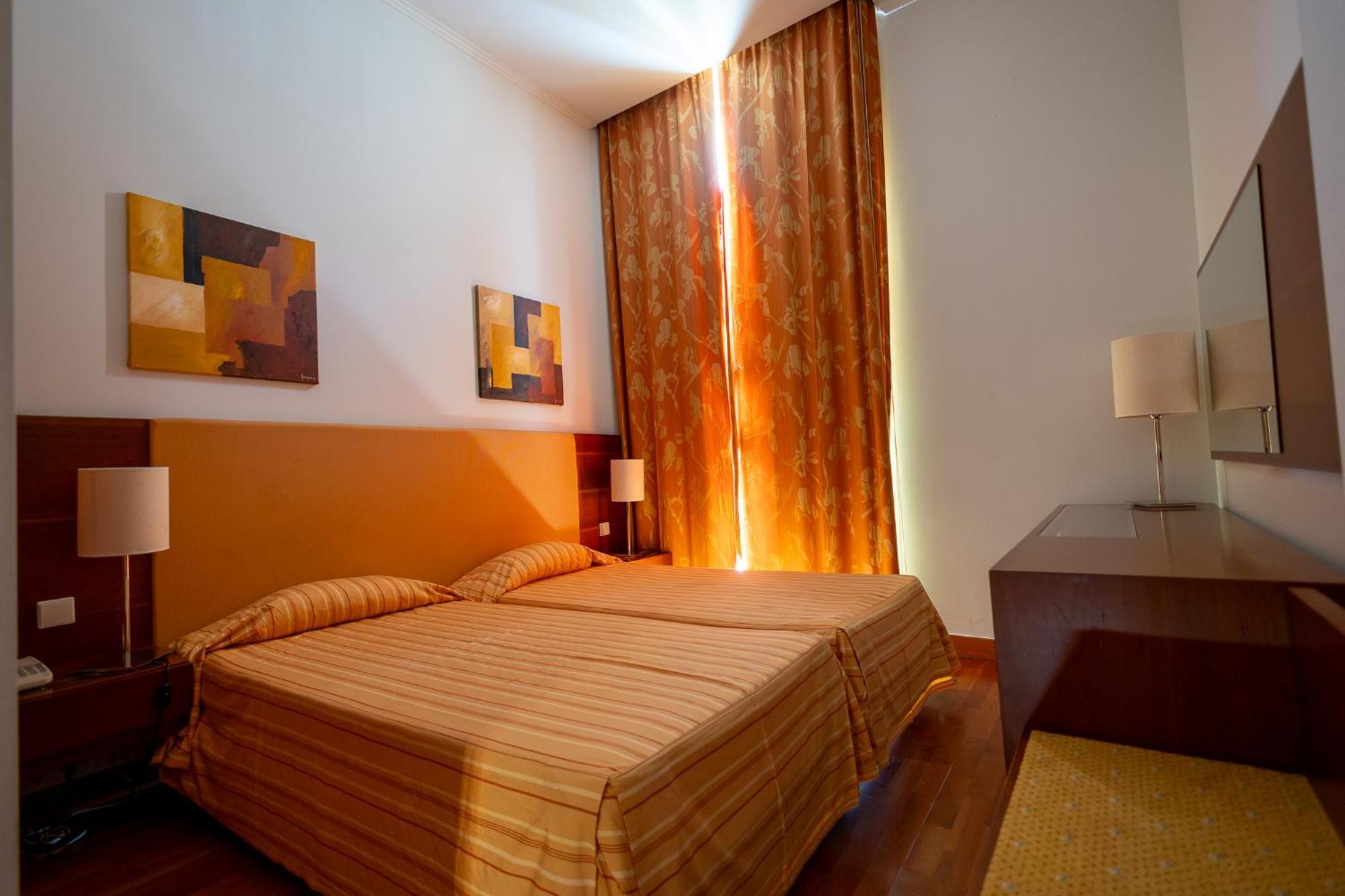 Hotel Apartamentos Geres Ribeiro Экстерьер фото