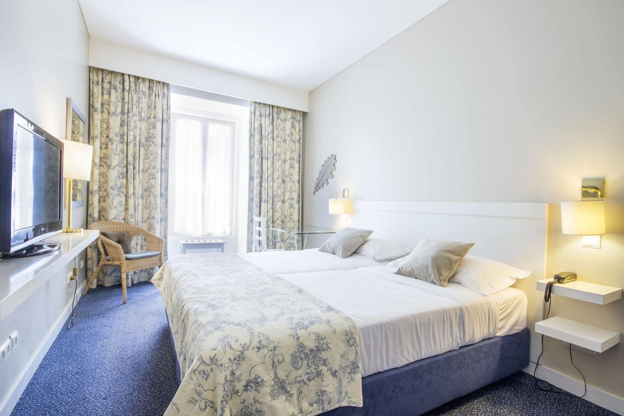 Hotel Apartamentos Geres Ribeiro Экстерьер фото